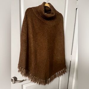 Design History Women's Brown Sweater